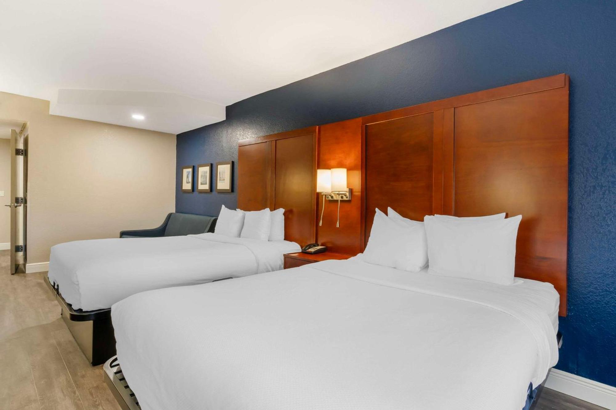 Comfort Suites West Jacksonville Eksteriør billede
