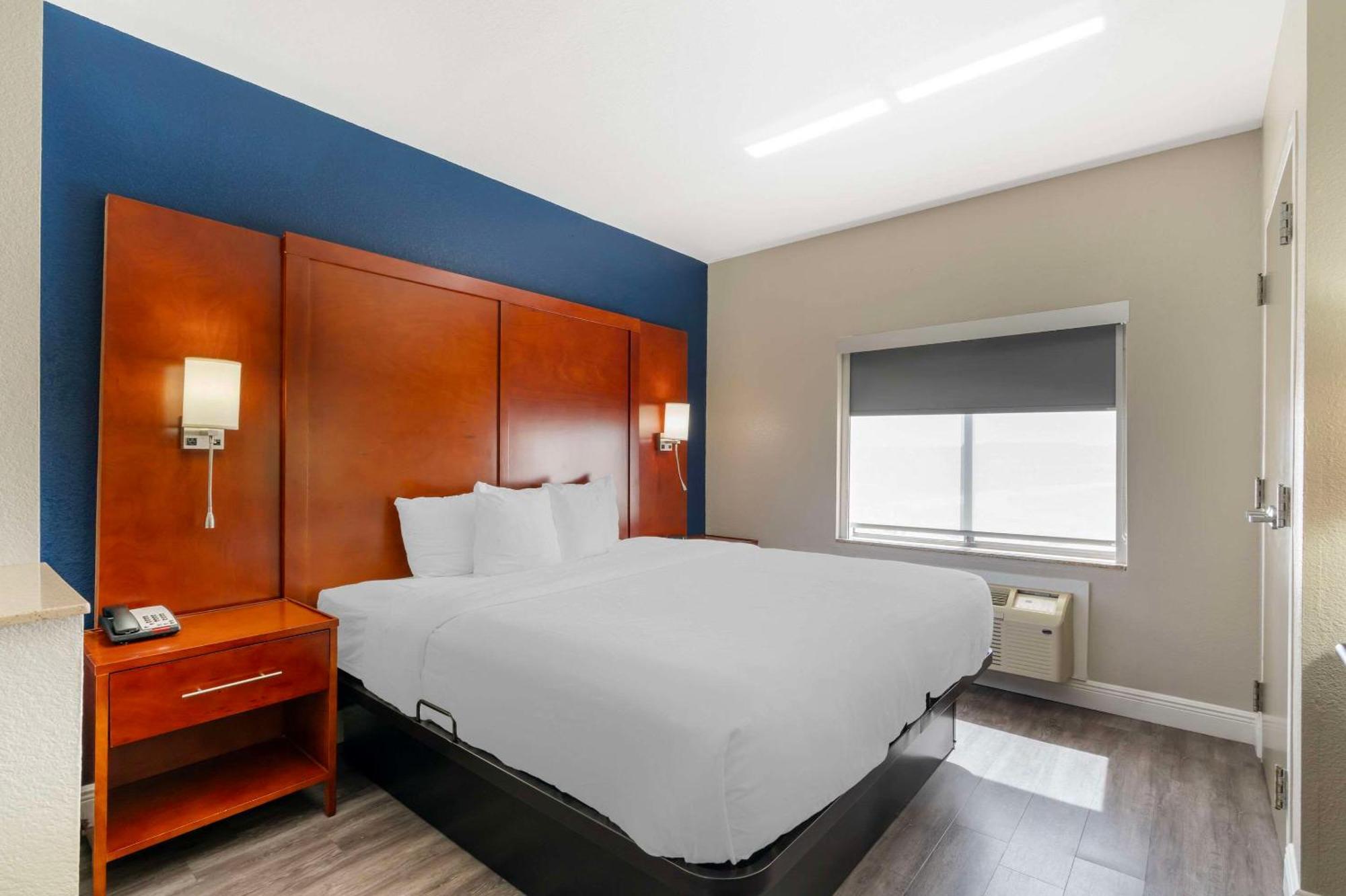Comfort Suites West Jacksonville Eksteriør billede