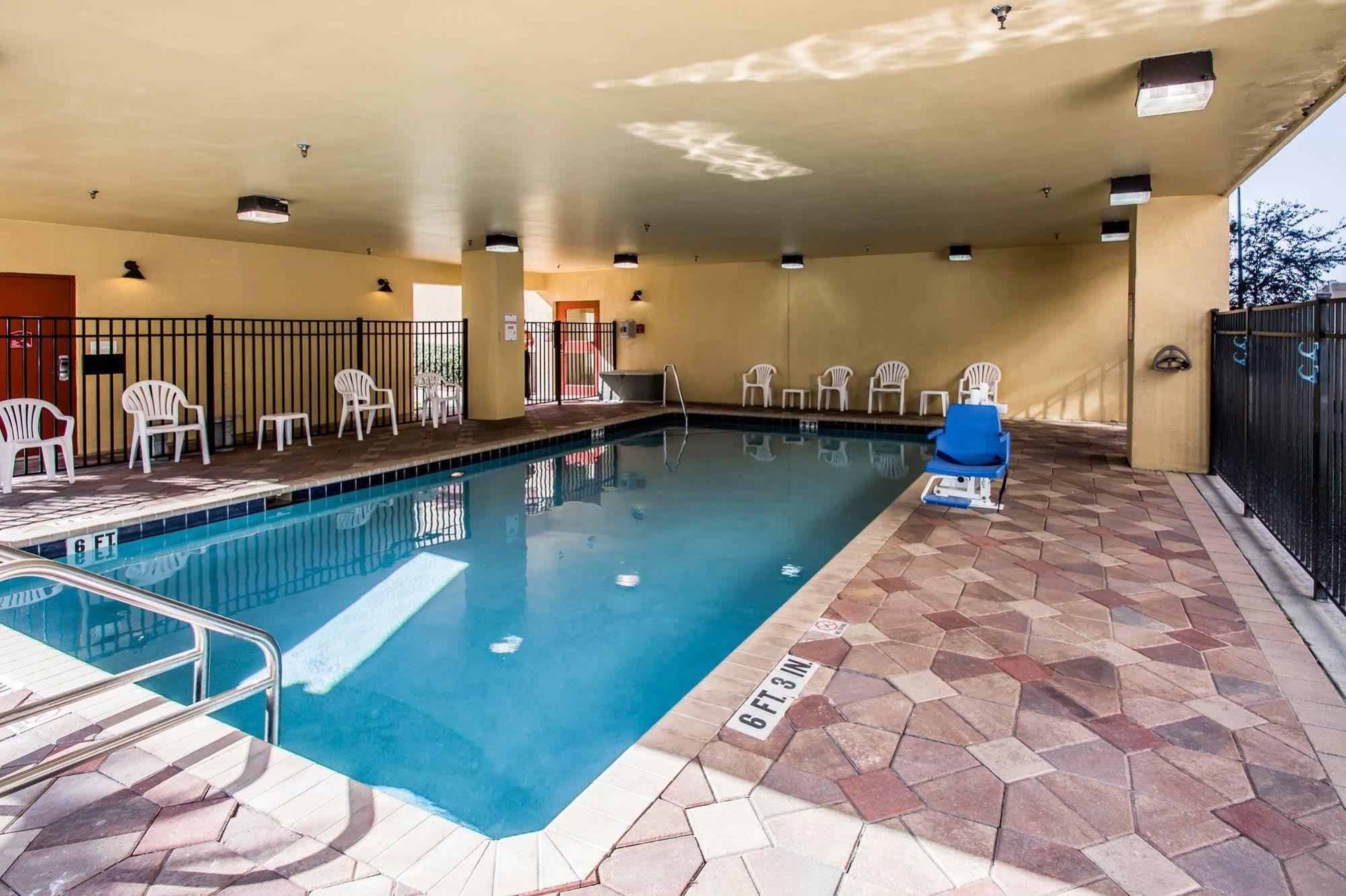 Comfort Suites West Jacksonville Eksteriør billede